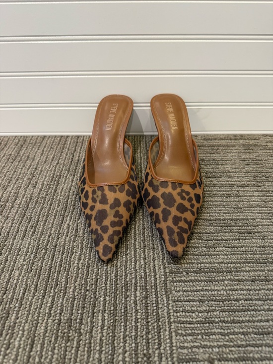 Steve Madden Shoes - Steve Madden Kitten Heels